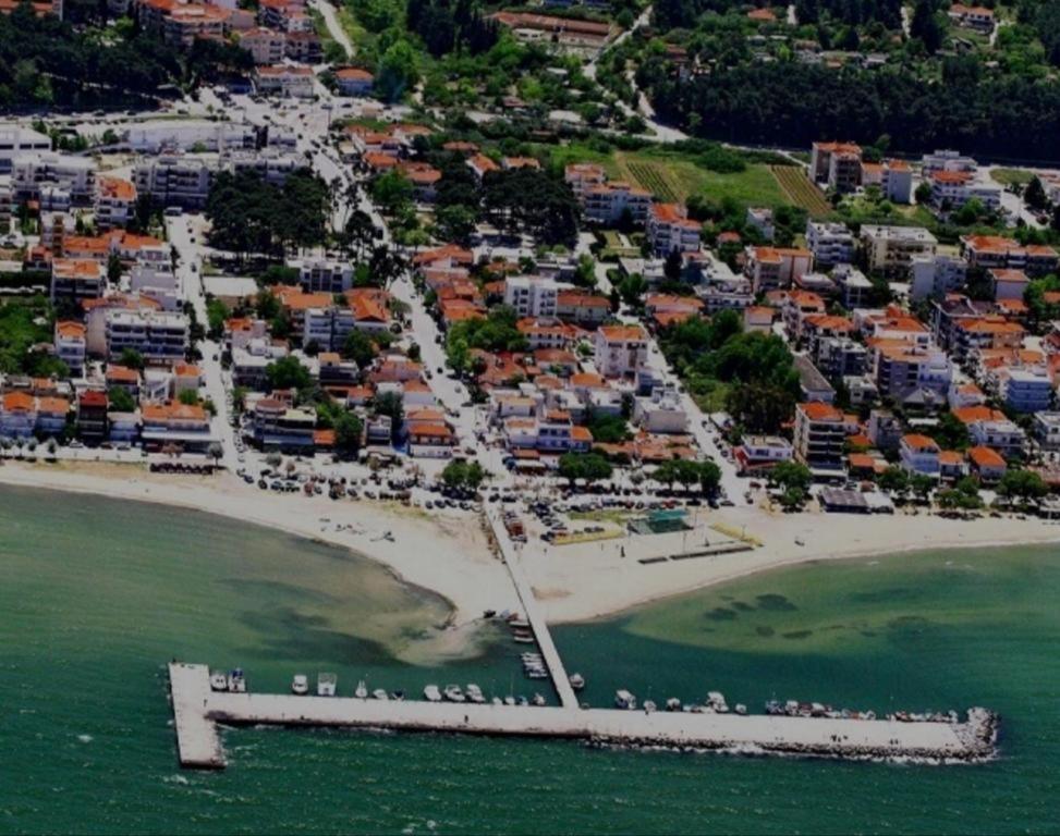شقة Dimitris Flat نيوي إيبيفاتاي المظهر الخارجي الصورة